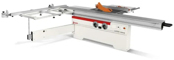 SCM Kreissäge, SI 300 NOVA mit neigbarem Sägeblatt und Schiebetisch.